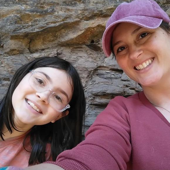 Meet your Posher, Caroline - Picture 1 of 1